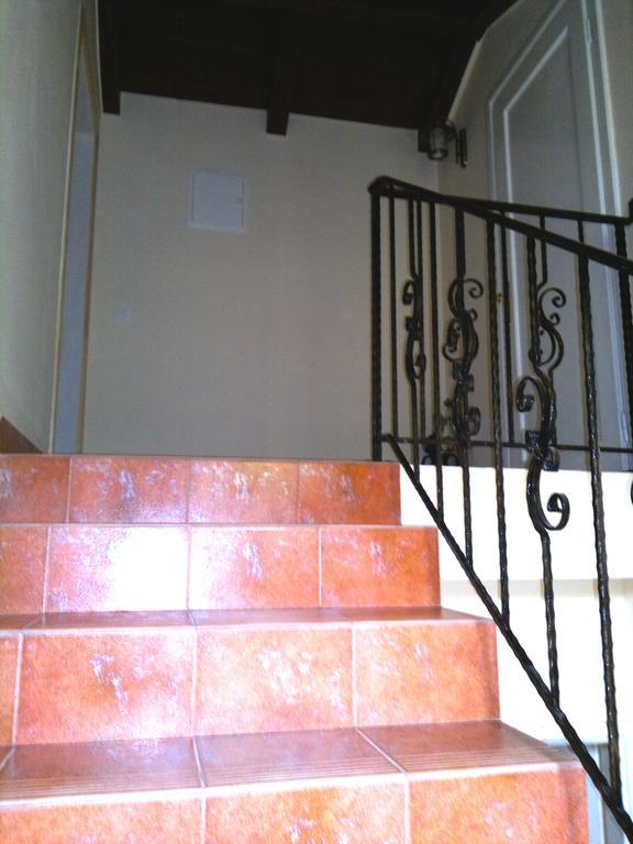 Hotel House Rozi Palit Esterno foto